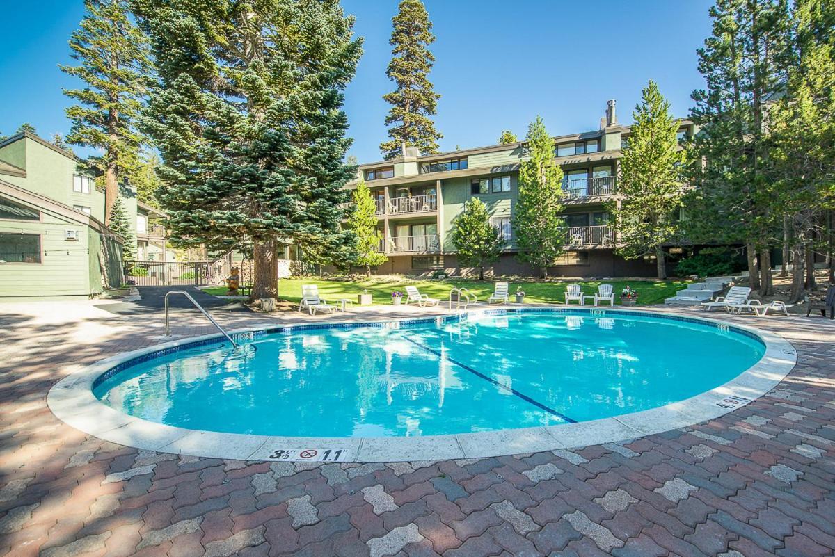Fully Renovated! St Anton #17 Ski In Ski Out 1 Bedroom 1 Bathroom Condo! Sleeps Up To 4! Mammoth Lakes Kültér fotó